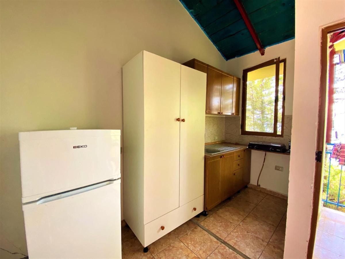 Ramo'S Cozy Beachside Haven With Panoramic Views - 1St Vlorë Exterior foto
