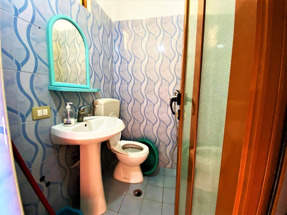 Ramo'S Cozy Beachside Haven With Panoramic Views - 1St Vlorë Exterior foto