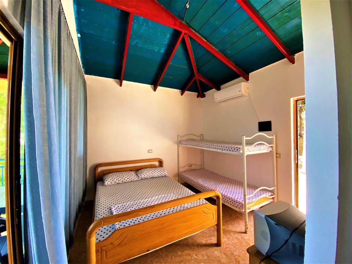 Ramo'S Cozy Beachside Haven With Panoramic Views - 1St Vlorë Exterior foto